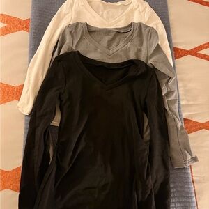 Women's V-Neck Long Sleeve Maternity Tops - Fleece Lined - Black, Gray, White